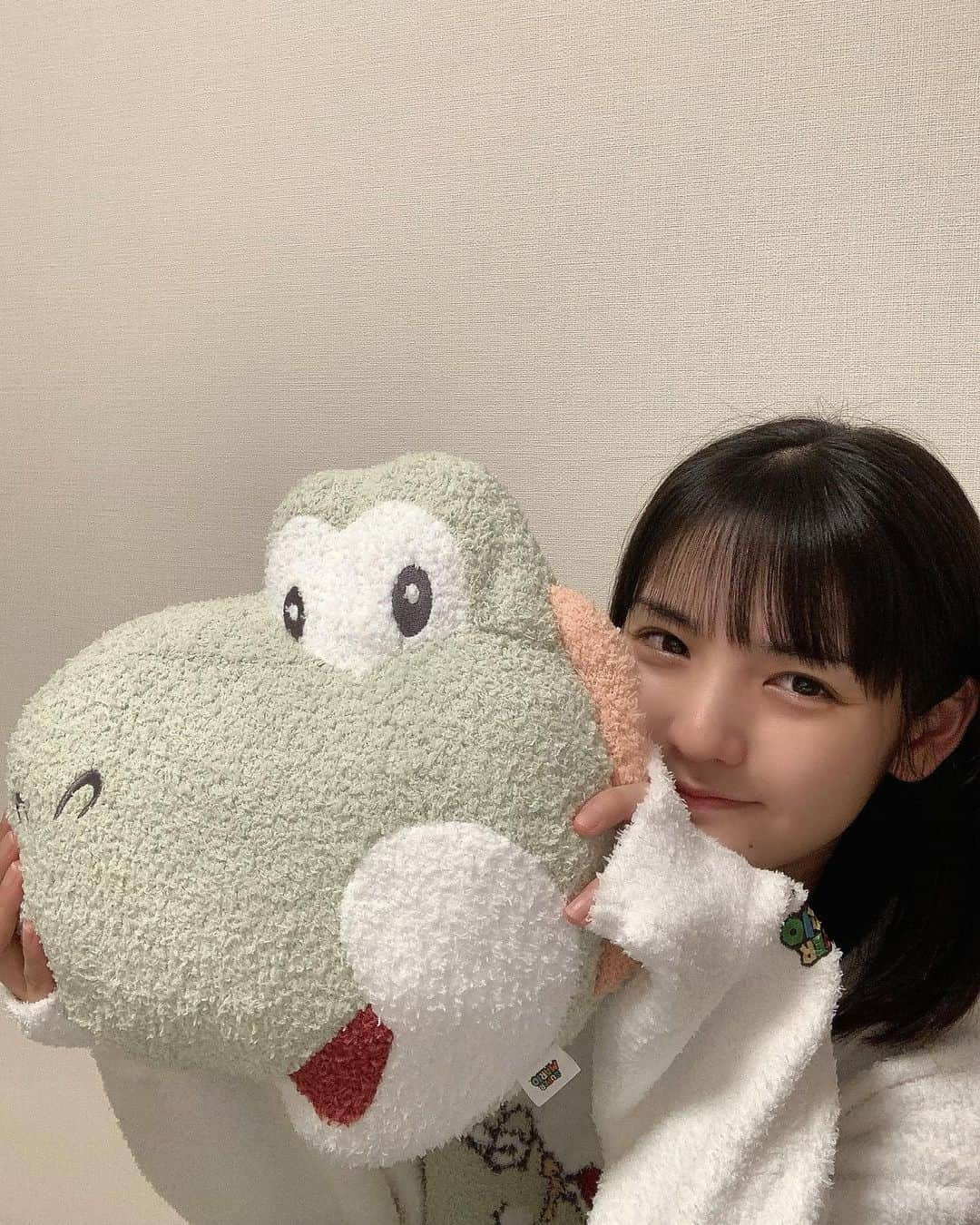 道重さゆみさんのインスタグラム写真 - (道重さゆみInstagram)「@gelatopique_official  ヨッシーかわいいっ♡♡♡🦖」11月11日 21時55分 - sayumimichishige0713