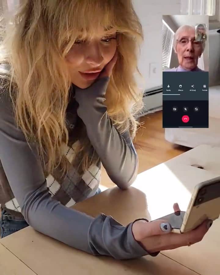 サブリナ・カーペンターのインスタグラム