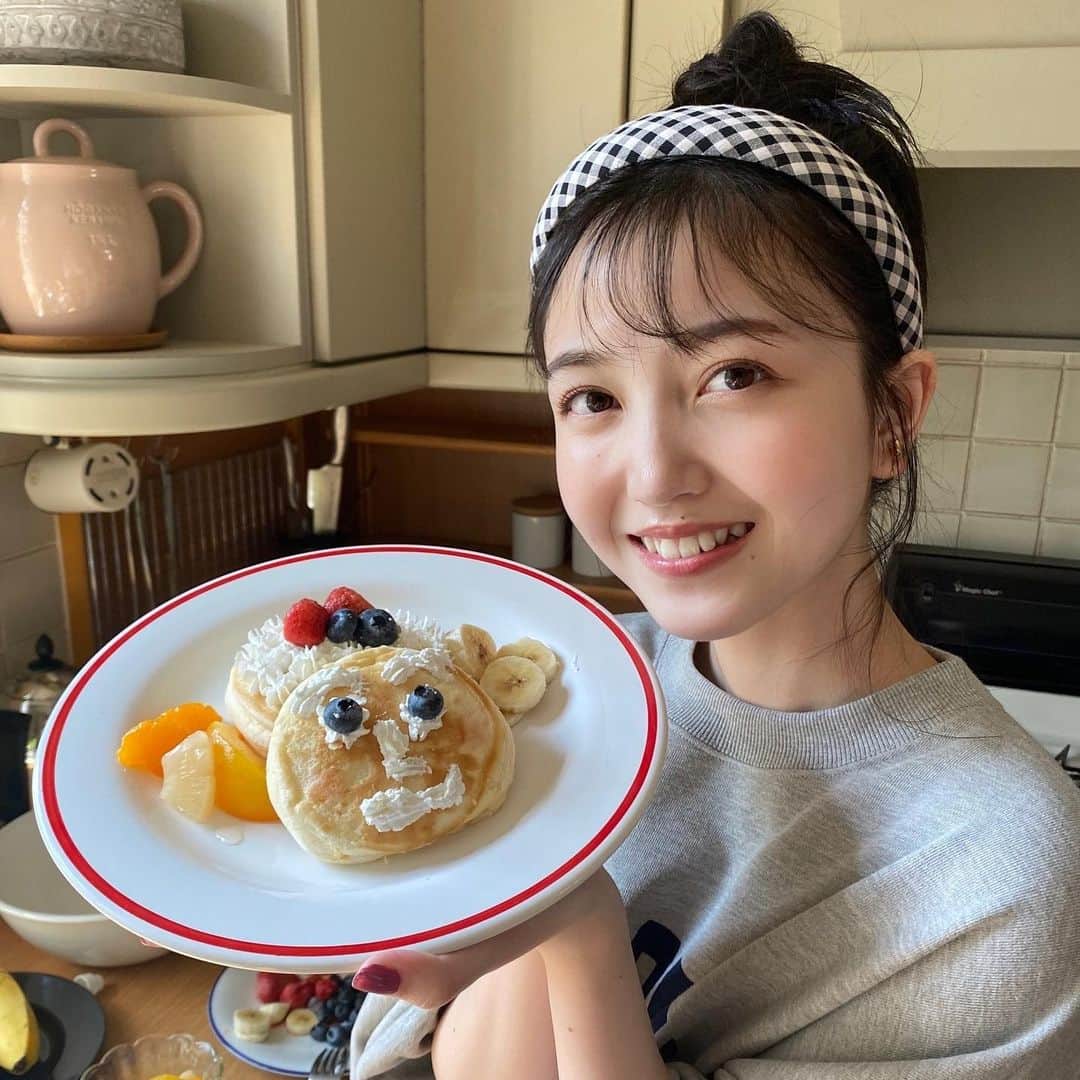久保史緒里ファンアカウントのインスタグラム：「独特な絵心をお持ちで。 #乃木坂46 #久保史緒里 #久保ちゃん #毎日久保史緒里 #久保ちゃん白すぎ可愛すぎ  #久保史緒里さんしか #毎日がkuboshioriday」