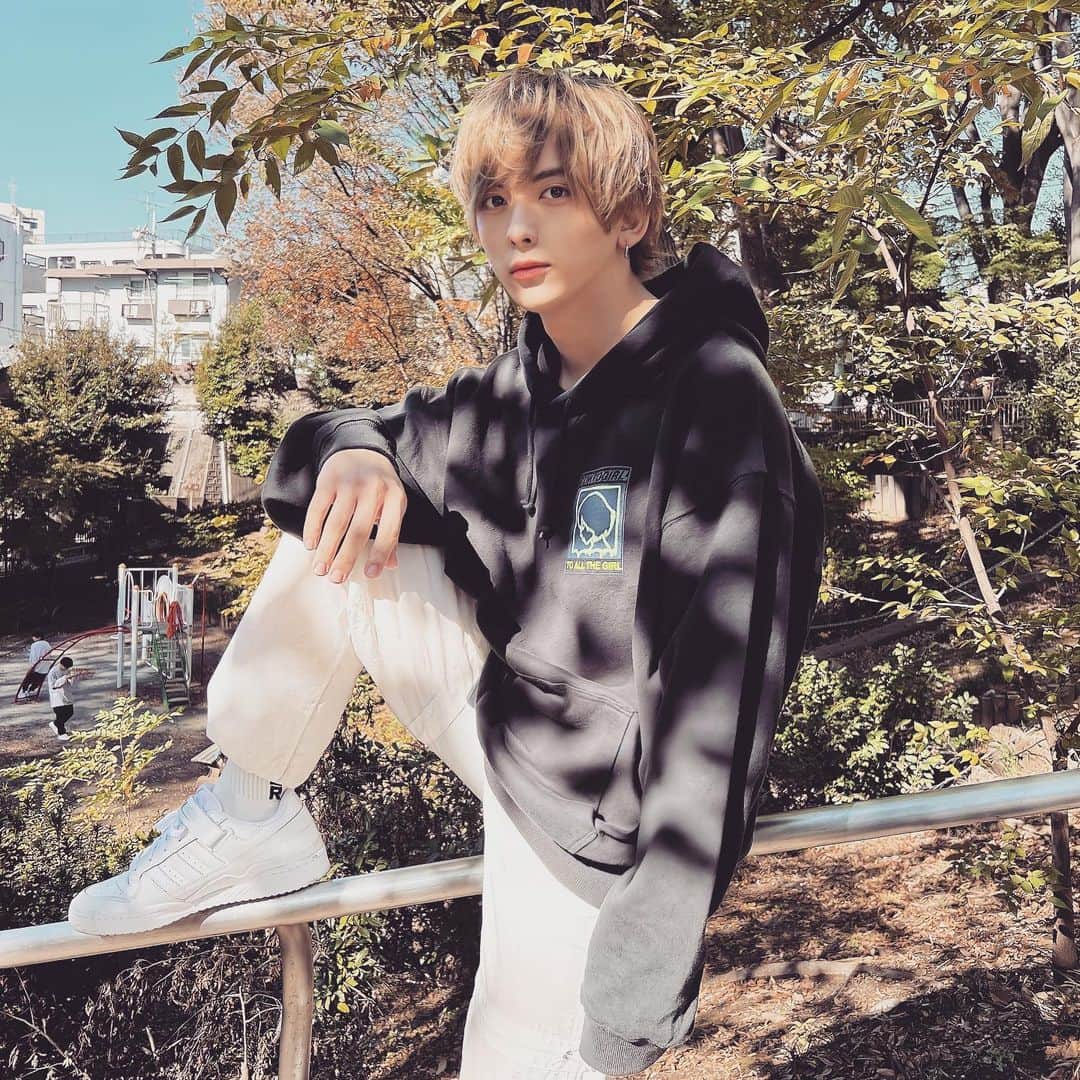 木瀬怜芽のインスタグラム：「🧠」
