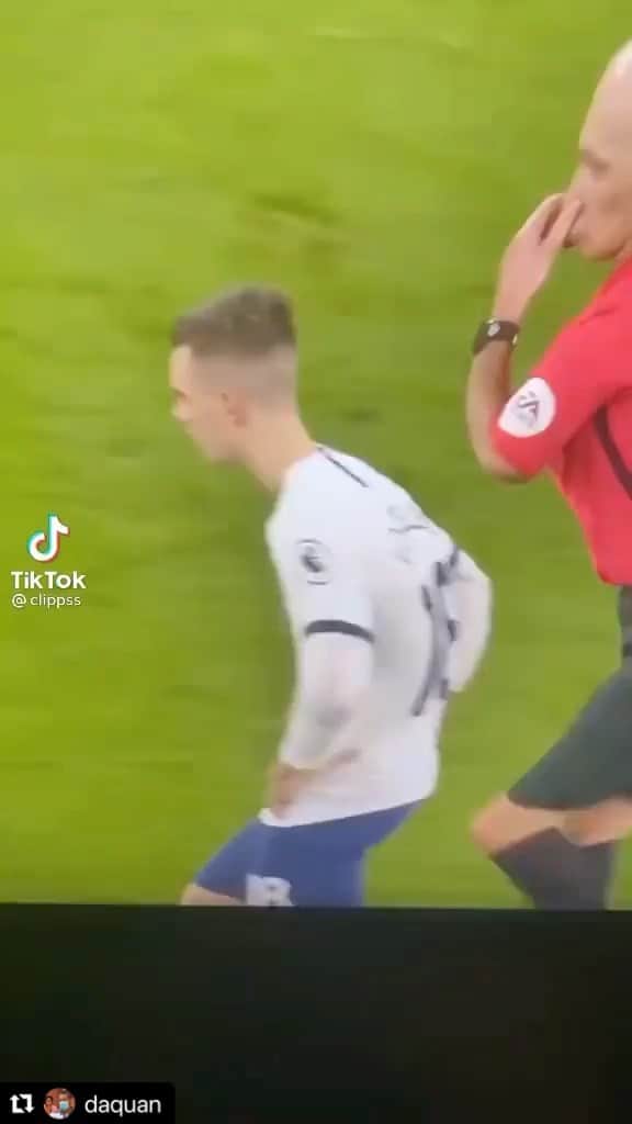 マット・マクゴリーのインスタグラム：「Happy Friyay!   Repost @daquan  (via: clippss/tiktok)”」