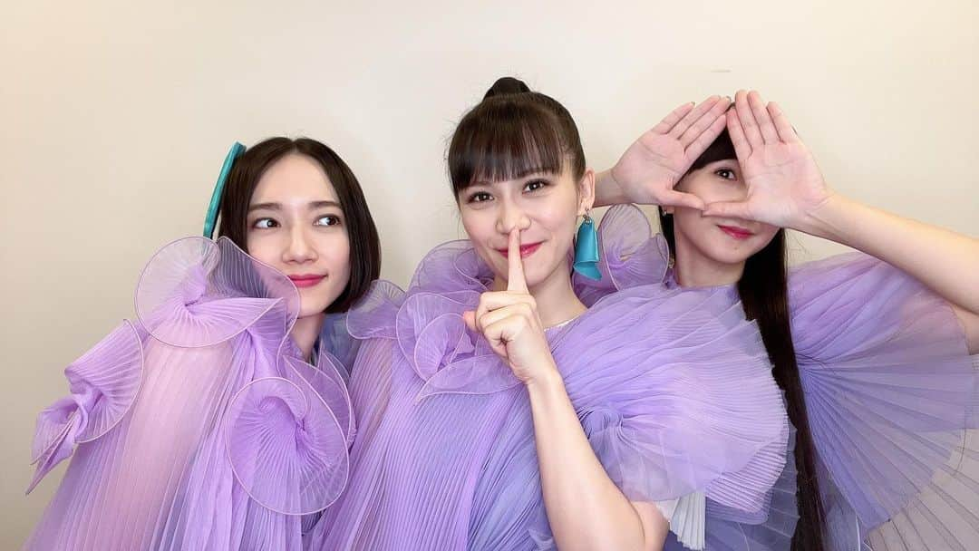 Perfumeさんのインスタグラム写真 - (PerfumeInstagram)「「Reframe Tour 2021」LINE CUBE SHIBUYAで本日開幕しました！ ご来場いただいた皆様ありがとうございました！ これからご来場いただくみなさま、アップデートされた本作をどうぞお楽しみに✨  Kicked Off “Reframe Tour 2021” at LINE CUBE SHIBUYA, TOKYO!  #prfm #ReframeTour2021」11月12日 20時48分 - prfm_official