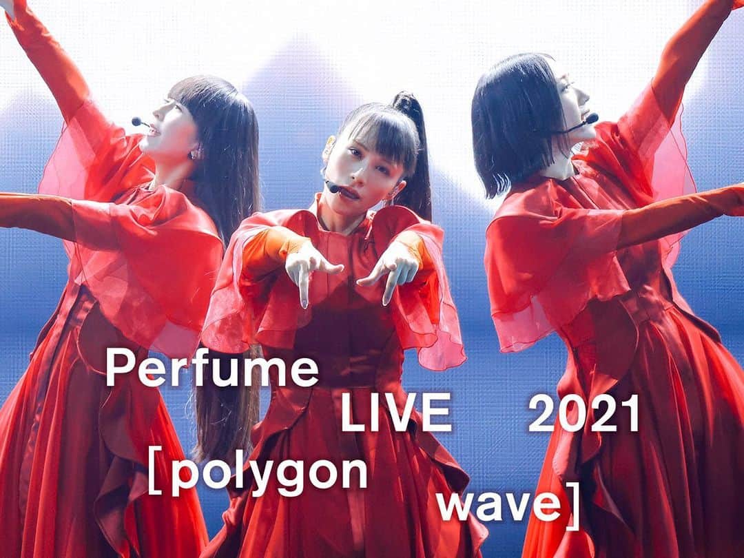 Perfumeさんのインスタグラム写真 - (PerfumeInstagram)「8月にぴあアリーナMMにて開催されたPerfume LIVE 2021 [polygon wave] ライブ2日目の模様が12/24(金)よりAmazon Prime Videoにて全世界配信スタート！ どうぞお楽しみに✨  まずは公開されたばかりのトレーラーを要CHECKです👀✨ストーリーズのリンクからどうぞ！  Day 2 of "Perfume LIVE 2021 [polygon wave]" from Aug 14 and 15, 2021 at PIA Arena MM in Kanagawa, Japan is confirmed for exclusive release on Amazon Prime Video from Dec.24 (Fri) ! Make sure to check out the trailer- link in stories ✨」11月12日 22時10分 - prfm_official