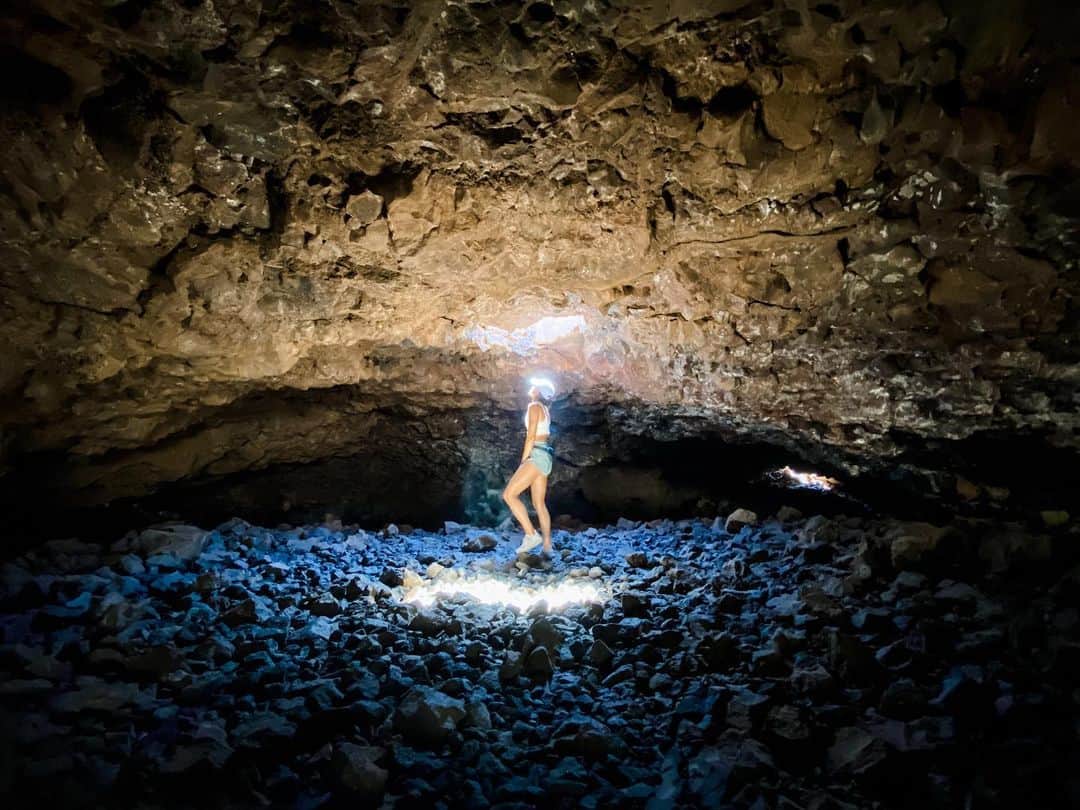 マヤ アリーナのインスタグラム：「Need to spend more time exploring🌟」