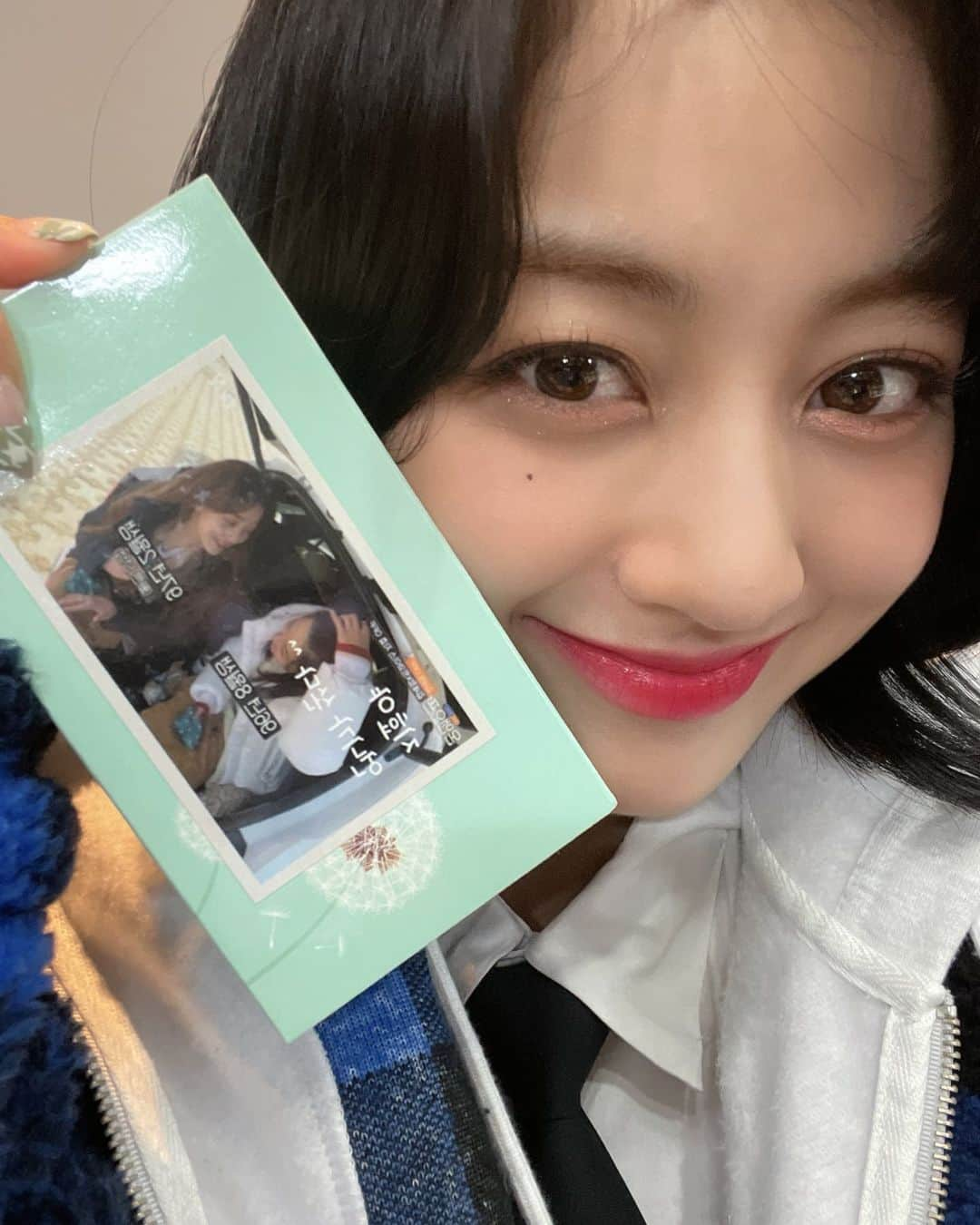 TWICEさんのインスタグラム写真 - (TWICEInstagram)「내찡구~^^레정드🦋💗 모냐구 감덩이라구🙈고마우 @clean_0828」11月13日 15時46分 - twicetagram