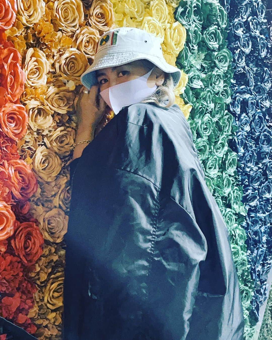 MINMIのインスタグラム：「もうすぐ日本🇯🇵❤」