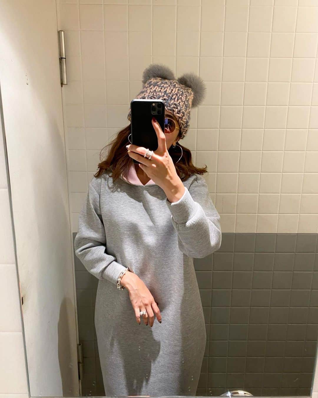 Mai Wakimizuのインスタグラム：「帽子もワンピもgray×pink♡ #linkable」