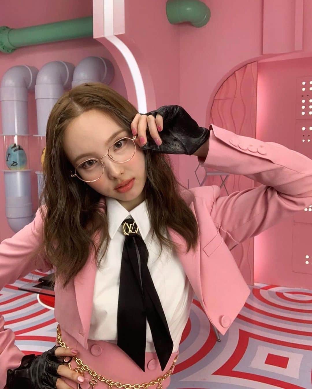 のインスタグラム：「🌸🌷🌺🦩🐙」
