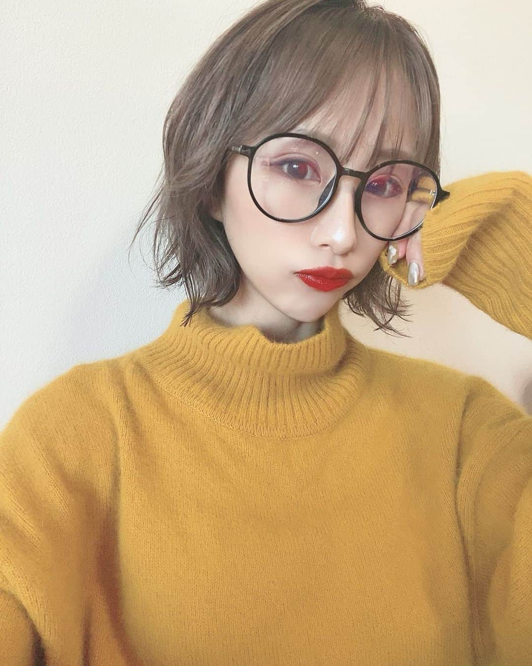 一ノ瀬恋のインスタグラム：「秋カラー🍂🍁🌾🍄 紅葉どこいこうかなー👀 みんなはいった？❤️  #紅葉狩りどこ行こう」