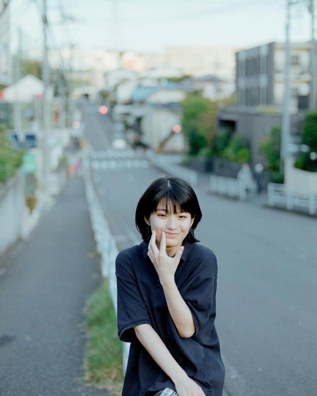 蒔田彩珠さんのインスタグラム写真 - (蒔田彩珠Instagram)「☺︎︎ またインスタライブしたいけど なにしよう😶‍🌫️」11月14日 17時48分 - makita_aju