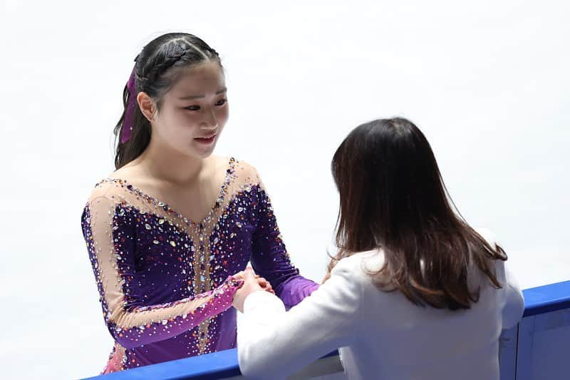 河辺愛菜さんのインスタグラム写真 - (河辺愛菜Instagram)「NHK杯が終わりました。 2試合もグランプリシリーズに出させていただけて、本当に嬉しかったし、とても良い経験になりました。 日本での試合、とても楽しかったです‼︎ 全日本まで、今回見つかった課題をしっかり練習して全日本で納得のいく演技ができるように頑張ります！❤️‍🔥 応援ありがとうございました☺︎☺︎」11月14日 18時39分 - mana.kawabe