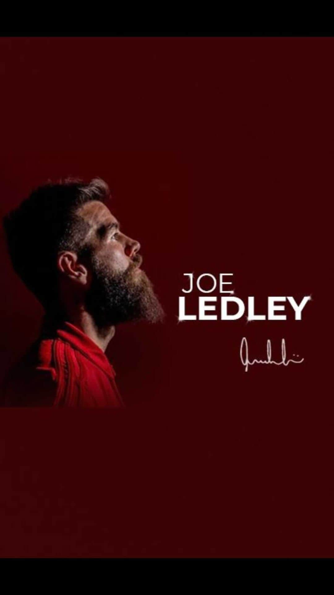 ジョー・レドリーのインスタグラム：「I’ve had an amazing and wonderful journey but today sadly it’s time to hang up my boots…  I’m officially retiring from football. It all started when I was 9 and signed for @cardiffcityfc , since then I have never looked back. Making my debut for my home town team at the age of 17, fresh faced and full of ambition. It was a dream come true. Playing in play-off and FA cup finals at Wembley are moments I will never forget. The highest of highs to the lowest of lows with a club that is so close to my heart. Signing for @celtic was a true highlight, an amazingly unique football club. There was no better feeling than winning trophies for arguably the most passionate fans in the world, cherished memories. Hail Hail 🍀. I achieved more than I could have ever imagined, but the time came to follow another dream and play in the Premier League, @cpfc opened the door for that. Playing against and along side some of the best players in the game. Amazing.  A massive thanks to @dcfcofficial @cafcofficial  @newcastlejetsfc & @newportcountyafcofficial_ for showing faith in me ❤️  None of this would have been possible without the support of my family & friends, who have always been my biggest fans ❤️ A huge thanks to everyone behind the scenes, the life blood of all football clubs. @the_baldwinners  @avid_se who has guided and helped me over the past 10 years, I am forever grateful for your patience 😂  Then there is @fawales , my beloved Wales - I can never imagine retiring from international football, so I will forever remain available! Please don’t take me home ❤️」
