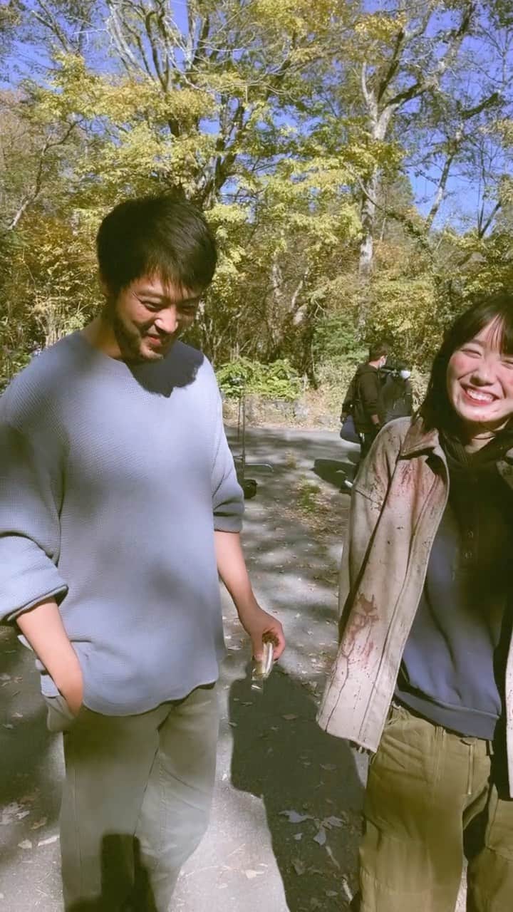 飯豊まりえのインスタグラム：「君と世界が終わる日に シーズン3撮影  本日、わたしも合流しました！！🦠  お待たせ致しました🧟‍♀️」