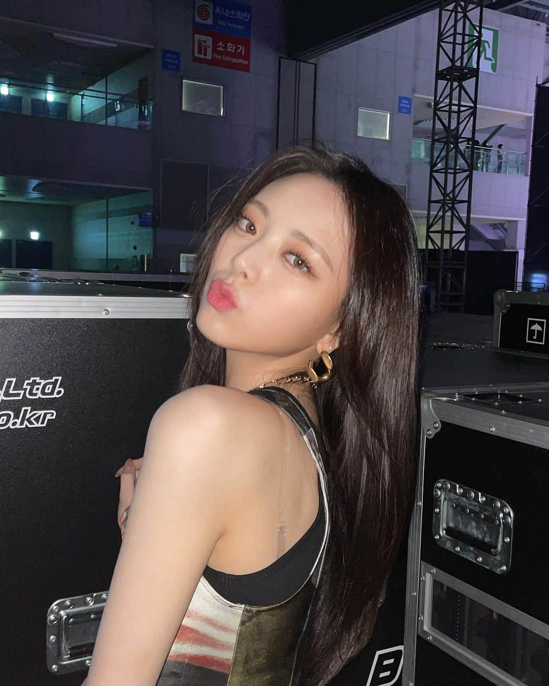 ITZYさんのインスタグラム写真 - (ITZYInstagram)「World K-POP Concert with MC Lia🤍 our members🤍 and Midzys❤️🥰」11月15日 15時35分 - itzy.all.in.us
