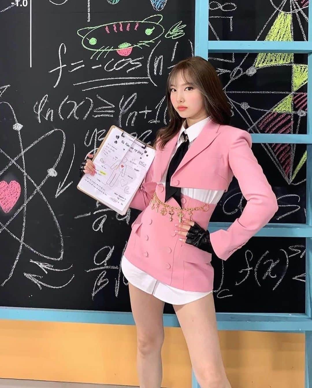 のインスタグラム：「So what’s the next class, then? 💘」