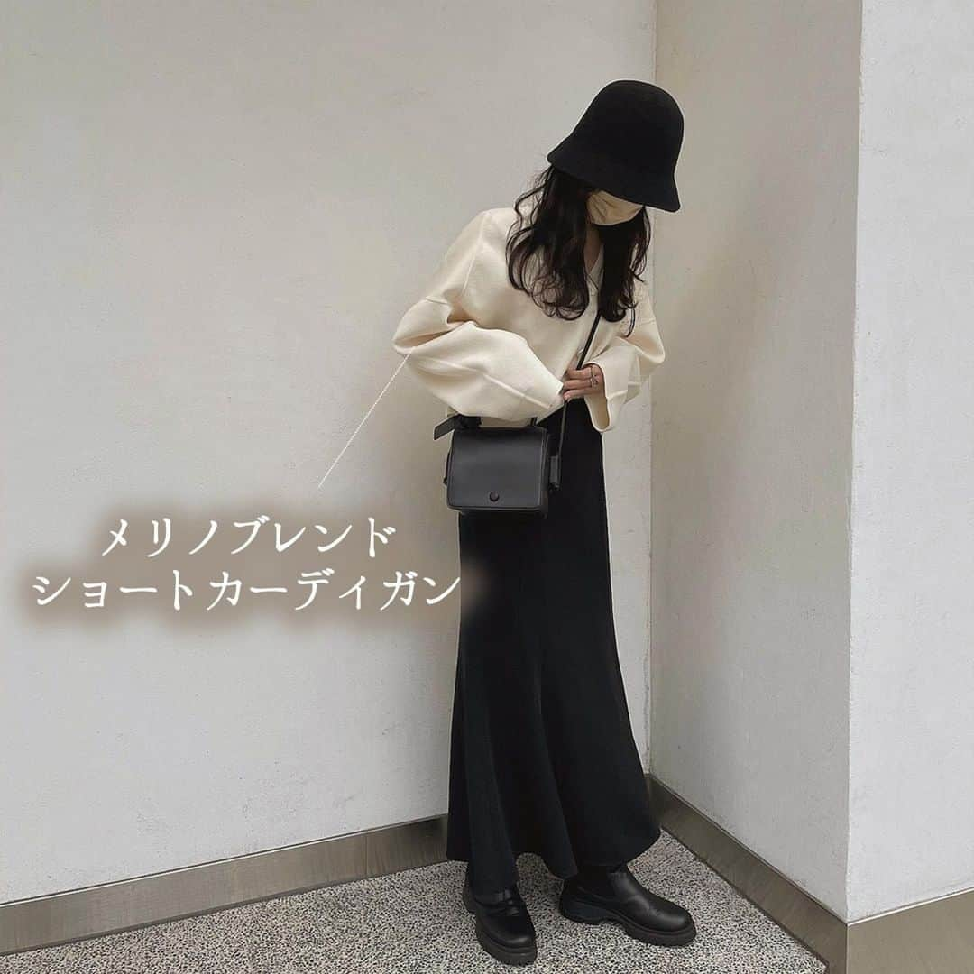 R i R y (リリー)さんのインスタグラム写真 - (R i R y (リリー)Instagram)「『ユニクロ秋コーデ🧶』　　  好評だったためまた集めました♪ ユニクロの服でつくる秋コーデをご紹介🧶 どのコーデも本当に可愛い🤎 ぜひ参考にしてみてください♪  ✴︎---------------✴︎---------------✴︎ 📸掲載する写真を募集中📸 カワイイ写真が撮れたら、@velle.jp をタグ付けするか、ハッシュタグ #velle_jp をつけて投稿してみてね♪ velle編集部と一緒にカワイイで溢れるvelleを創っていこう😚🤍  ✴︎---------------✴︎---------------✴︎ #ユニクロ #購入品 #購入品紹介 #ユニクロ購入品 #uniqloコーデ #ユニクロコーデ #カーディガンコーデ #スウェットコーデ #ストライプシャツ #シャツコーデ #ベージュコーデ #ブラウンコーデ #淡色コーデ #ワントーンコーデ #シンプルコーデ #プチプラコーデ #低身長コーデ #今日のコーデ #きょコ #韓国ファッション #骨格ウェーブ #秋服コーデ #お洒落さんと繋がりたい #スフレヤーンハーフジップセーター #リラックステーラードジャケット #パデットシャツジャケット #メリノブレンドショートカーディガン #フリースタートルネックt #フレアハイライズジーンズ」11月15日 18時00分 - velle.jp