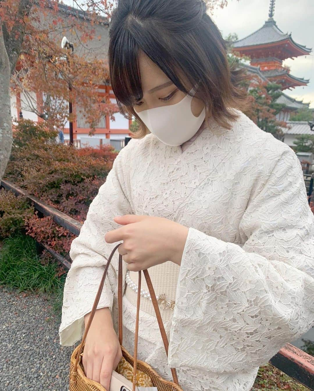 香月杏珠さんのインスタグラム写真 - (香月杏珠Instagram)「・ ・ ・ 今日は #着物の日 ならしいので、 京都旅行行った時の着物姿置いとく𓂃◌𓈒𓐍」11月15日 19時19分 - anjyu_neko