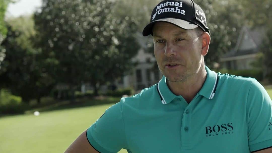 ヘンリク・ステンソンのインスタグラム：「@dewizgolf  #KnowYourNumbers」