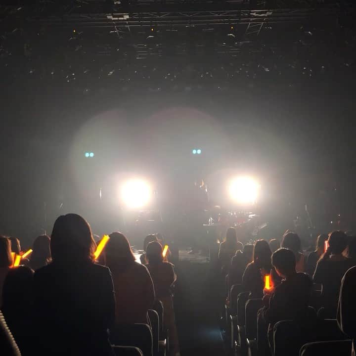 シュネルのインスタグラム：「CLUB 80'sソロコーナーにて  『Playful girl 』  またみんなでgive loveしような！！！！」