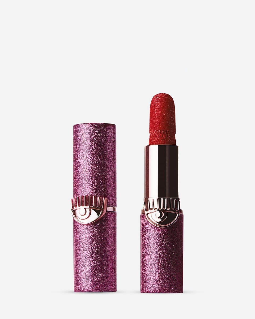 キアラ・フェラーニさんのインスタグラム写真 - (キアラ・フェラーニInstagram)「Wearing “All that glitter lipstick” from @chiaraferragnibrand 💄」11月16日 0時31分 - chiaraferragni