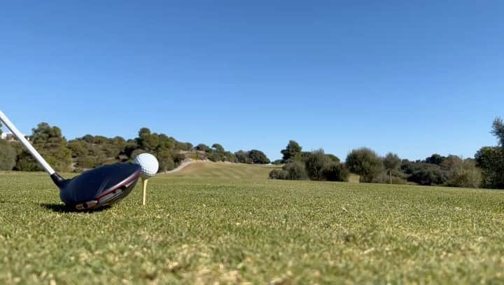 グレン・ジョンソンのインスタグラム：「Action shot ⛳️ #golf」