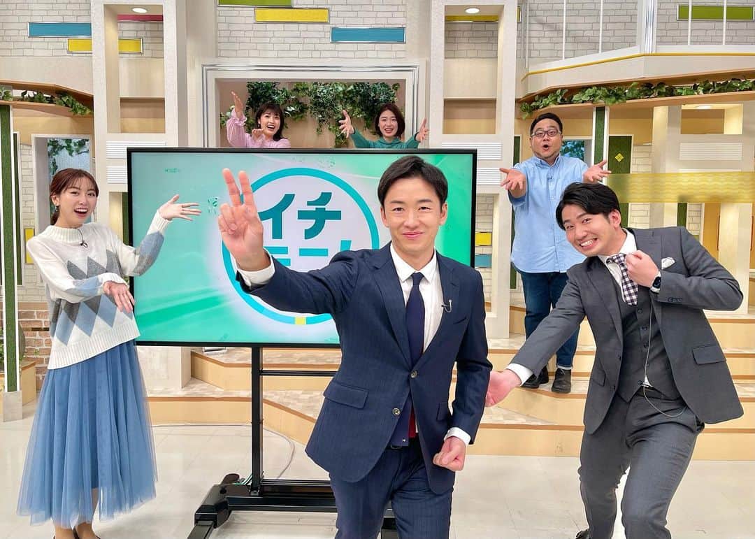 福田太郎のインスタグラム：「イチモニ！生出演⚾️ 引退後、やりたいことが沢山ある！ と、ニコニコ話してくれた佑樹さん☺️ ⠀ 何でも出来ちゃいそうな未来を思い描く中で 『北海道を巡って、その魅力を伝える旅』 を、一番楽しみにしているそうです📸 ⠀ 北海道の素敵な人や物事、景色と出会い 179市町村に広がる、価値に触れる旅。 佑樹さんだからこそ気付ける、 新しい発見もいっぱいあるでしょうね😊 ⠀ どこまでも、ついて行きますよ🙆‍♂️笑 これから、より一層お世話になります！ ⠀ #ファイターズ #斎藤佑樹 さん #友情出演 #盟友 #杉谷拳士 選手 #HTB #イチモニ！#室岡里美 #大野恵 #河野真也 #小俣彩織 #田口彩夏 #福田太郎」