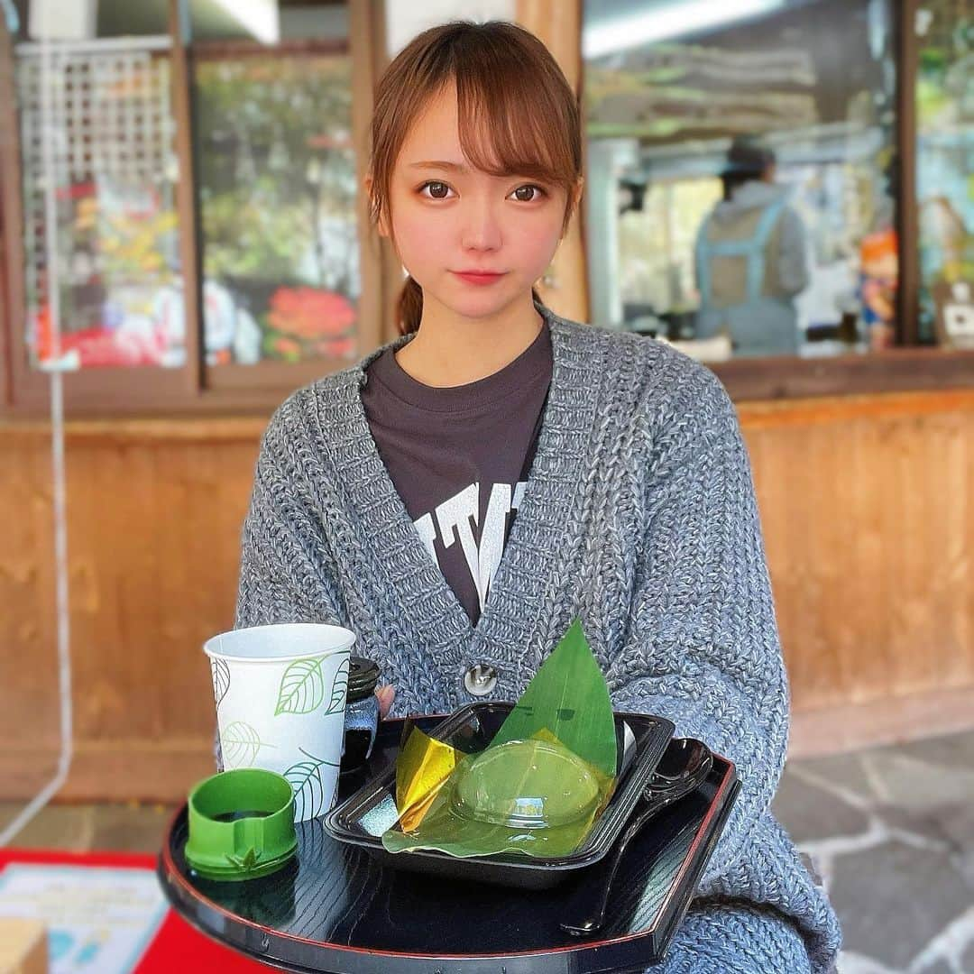 鎌田紘子さんのインスタグラム写真 - (鎌田紘子Instagram)「食べ物ばかり載せてるな . . . . . #水晶玉　#水信玄餅 #オフショット」11月16日 12時21分 - hirokokamata12