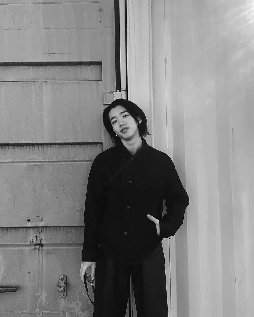 森愁斗さんのインスタグラム写真 - (森愁斗Instagram)「monochrome📷  #BUDDiiS #SHOOT」11月16日 12時31分 - shoot_mori_official