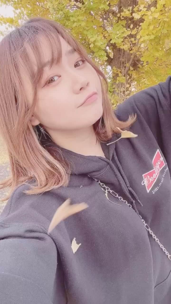 川﨑由意のインスタグラム：「🍁」