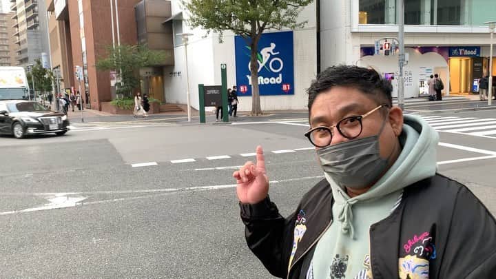 池田真一のインスタグラム：「ラテとロケ！ ラテとスヌーピー2！」