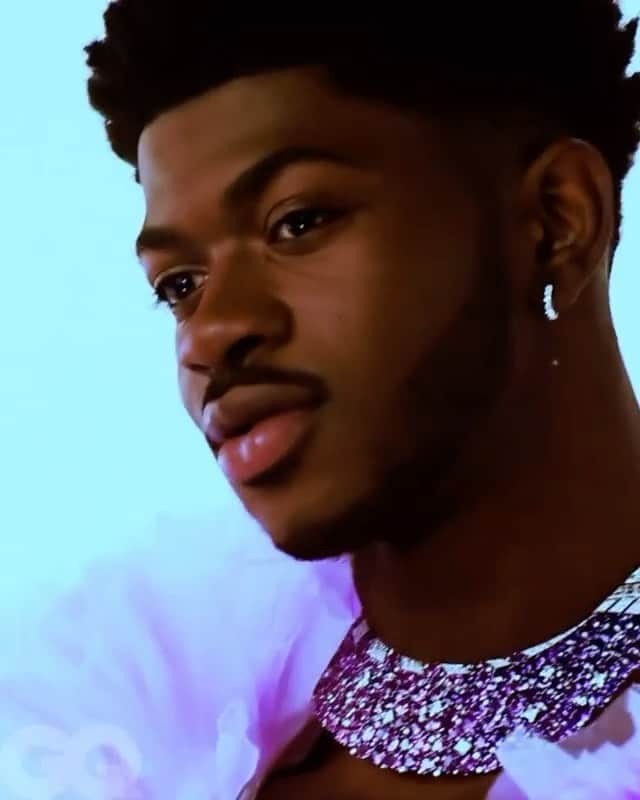 のインスタグラム：「@lilnasx x @tomokoizumi for @gq MOTY💜」