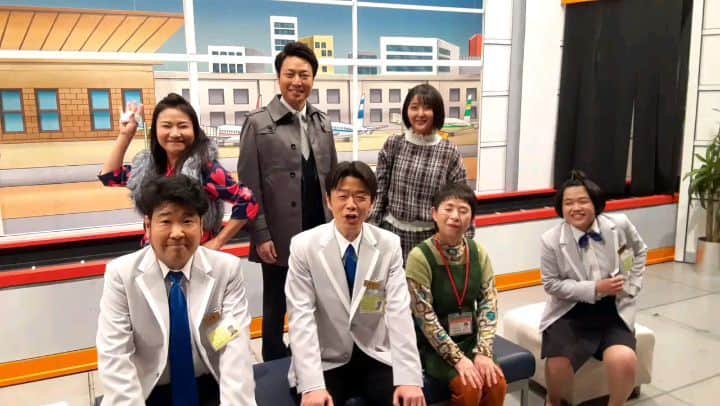 吉本新喜劇のインスタグラム：「今週の #なんばグランド花月 は #清水けんじ リーダー週 #座長にならなければいけない男 の #ツッコミ を見に来て下さい！  #信濃岳夫 リーダーは #ニンニク 食べ過ぎて #嫌われました」