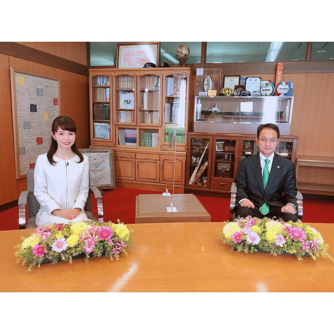 唐川美音のインスタグラム：「* 「再始動、玉野〜玉野市柴田新市長に聞く〜」  玉野市長選挙で初当選を果たした柴田義朗さん。 16年ぶりの新たなかじ取り役として、 目指す市政運営やまちづくりについて聞きました。  放送はあす17日(水)午後5時15分〜 ぜひご覧ください😊  #テレビせとうち #玉野市長特番 #玉野市長 #柴田義朗さん」