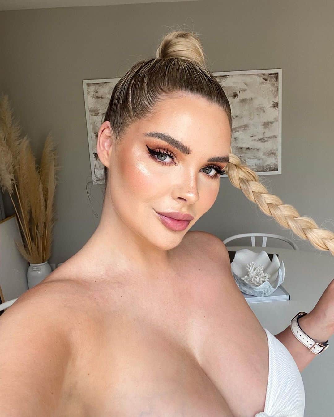 サラ・ハリスのインスタグラム：「Happy gal 🥰」