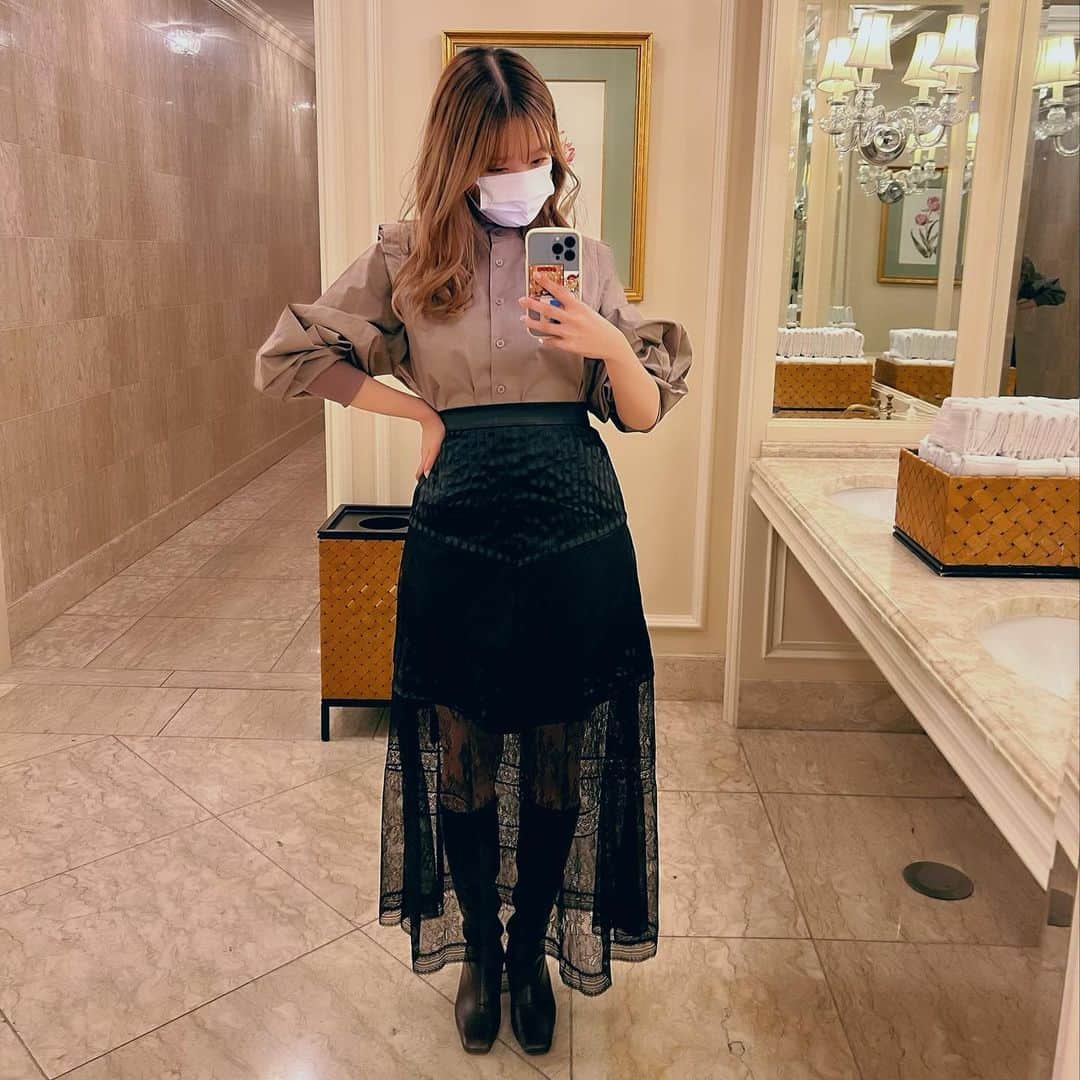加藤玲奈のインスタグラム：「私服でお仕事だった日の洋服😚✨」