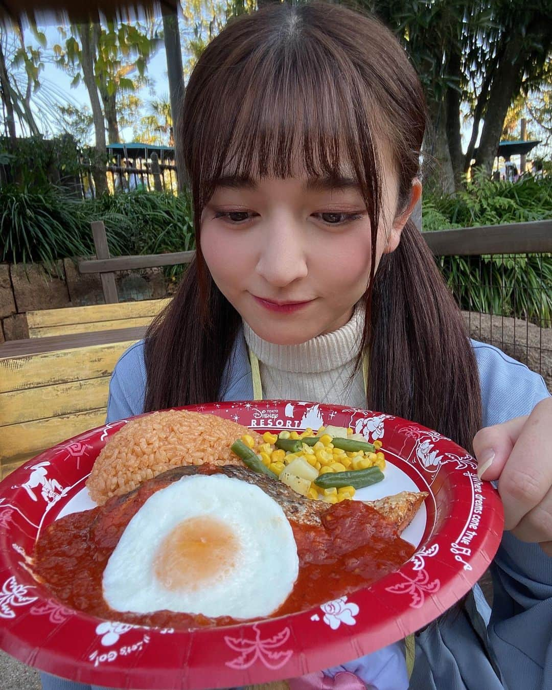 徳江かなさんのインスタグラム写真 - (徳江かなInstagram)「ディズニー大好き❤︎ . . .  11月 19日 東京Lily撮影会 20日りんちゃん生誕祭 23日 対バン 27日 対バン . .  12月4日 かな生誕祭🎉 5日 カメリパカレンダーイベント、対バン 11日 オフ会 22日 3rd写真集「約束」発売！ 25日 3rd写真集イベント  . . #グラビアアイドル #グラドル #インスタグラビア #アイドル #gravureidol #gravure #idol #model #gravuremodel #beautiful #sexy #cute #泳装 #照片 #粉我 #我的最愛 #赞 #好吃#时装 #漂亮 #japanesegirl  #그라비아 #수영장 #섹시 #followｍe」11月17日 12時28分 - tokue_kana