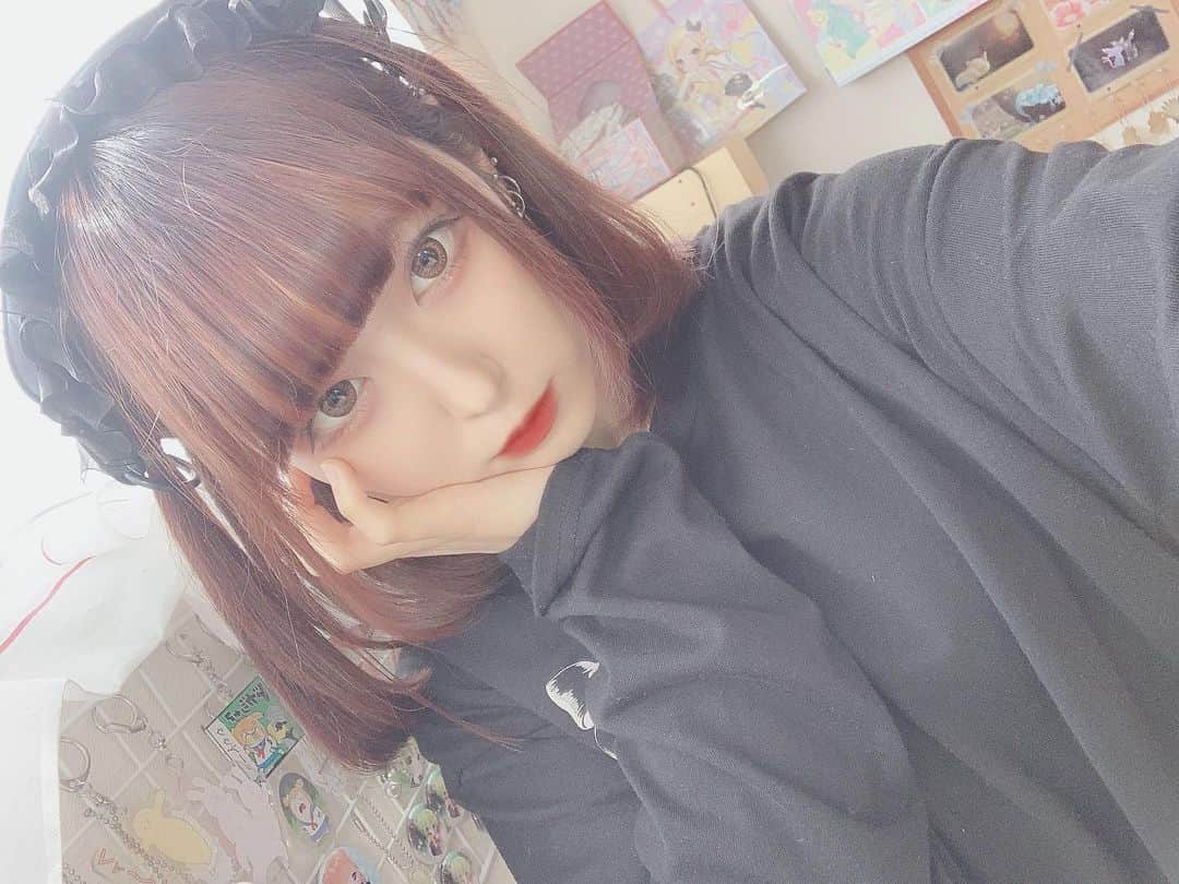 高梨あいのインスタグラム：「🖤🤍 ・ ・ #自撮り #自撮り女子 #selfie #selfies #地雷系 #地雷系女子 #地雷女子  #量産型 #量産型女子 #dearmylove #likeforlikes #like4likes」