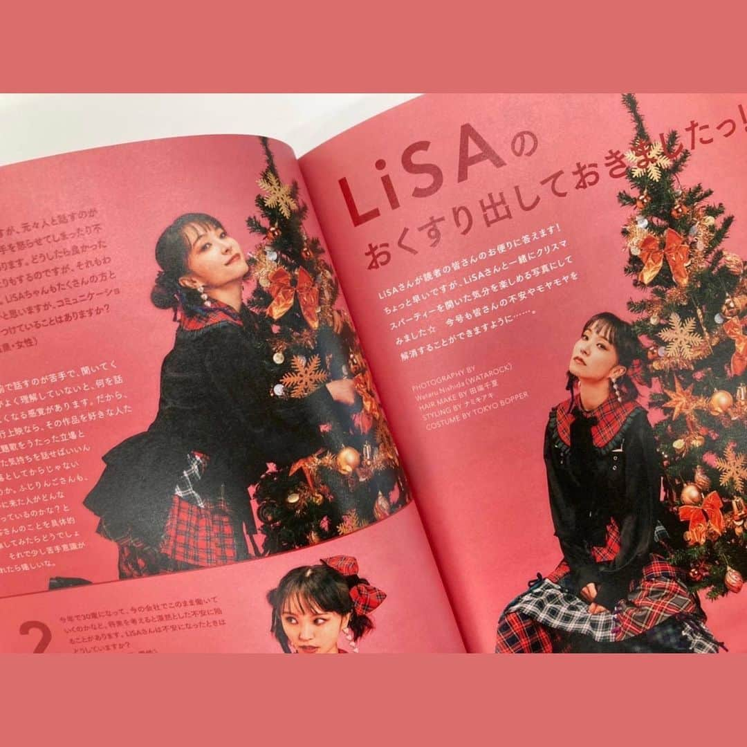 LiSAさんのインスタグラム写真 - (LiSAInstagram)「リスアニ！様が発売しましたっ📖 今回は、#往け　のお話　#明け星　#白銀　のお話、そしてそして、元気になるお薬出しておきましたっ💊の三本ですっ✊✋✌️ お薬は、クリスマス先取り🎅 lisani.jp/0000188509/」11月18日 13時38分 - xlisa_olivex