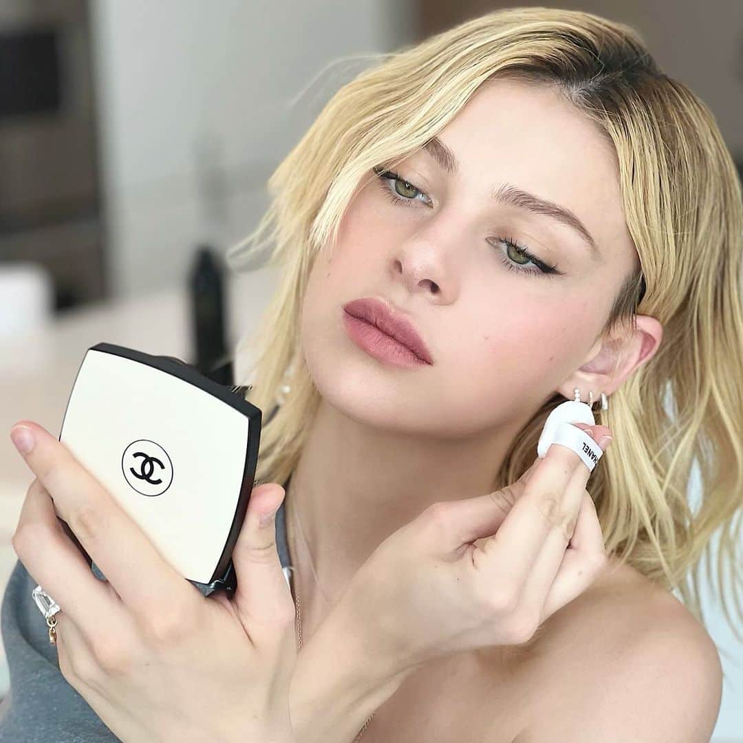 ニコラ・ペルツのインスタグラム：「picture by my forever favorite adir ❤️」