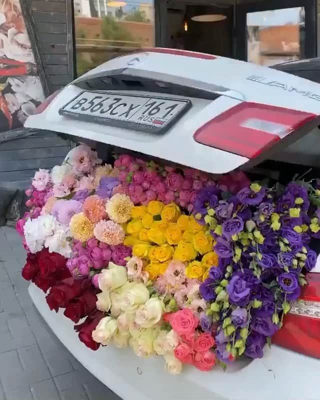 チン・ジェヨンのインスタグラム：「. 굿모닝 우여곡절끝에 그날이왔네요 그 어느때보다 힘들었을 수험생들과 부모님들  지금까지 달려오느라 너무고생하셨어요.  잘찍고 잘풀고오세용  화이팅 💕  #수능생여러분힘내세요」