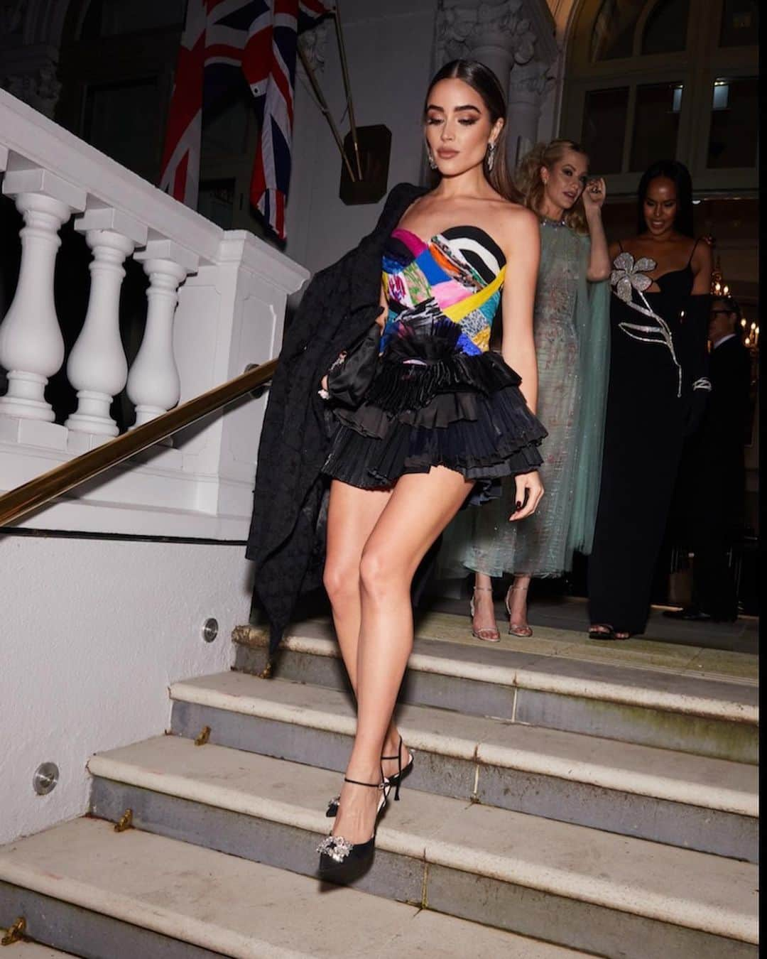 オリビア・カルポさんのインスタグラム写真 - (オリビア・カルポInstagram)「24 hours in London! What an honor to attend the British Fashion Council Awards 🇬🇧To all the winners and nominees, thank you for bringing your visions to life- for showing us all the power of tirelessly chasing your dreams. To Virgil, the epitome of innovation and style, the world is a better place from your kindness and inclusivity. Your legacy will live on forever ❤️」12月3日 2時01分 - oliviaculpo