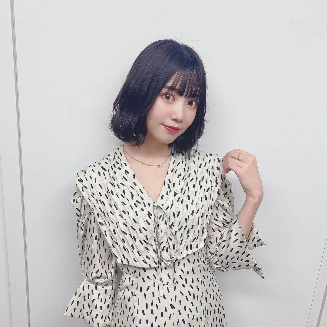 白瀬乃愛のインスタグラム：「・ ・ 大人めなかんじ🌿 ・ 明日18:30～は 1st DVDのオンラインイベントです！ もう予約できてるかなぁ〜？ Twitterに予約のリンク載せてるので よかったらぜひチェックしてね☀︎」