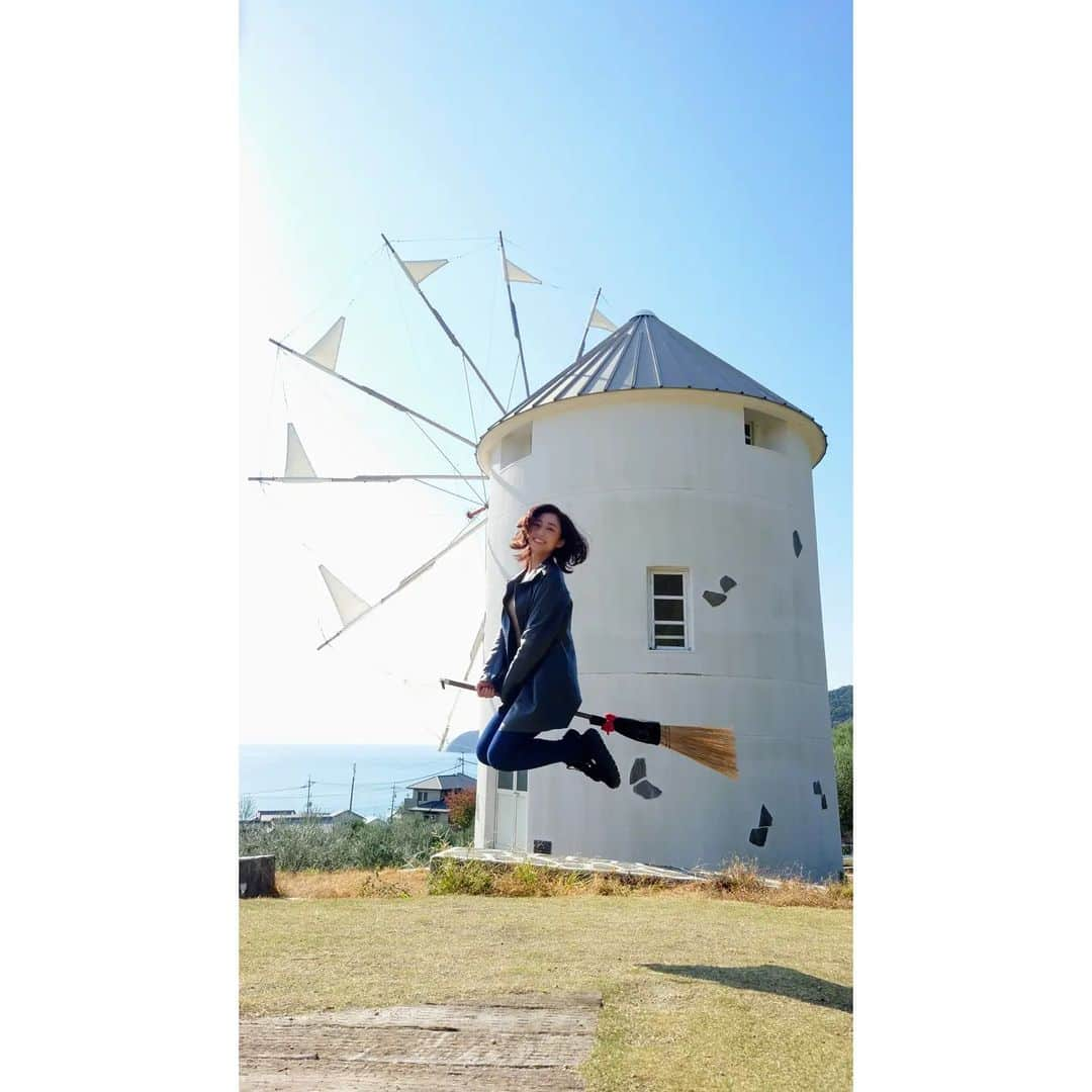 Yukiさんのインスタグラム写真 - (YukiInstagram)「I had a great time with my family😆  家族と小豆島旅行の思い出♥ ほんと素敵な時間を過ごせました🙏🏻  #小豆島 #family #siblings  #vacation  #魔女の宅急便  #witch #wizard」11月18日 18時38分 - d_drive_gt_yuki