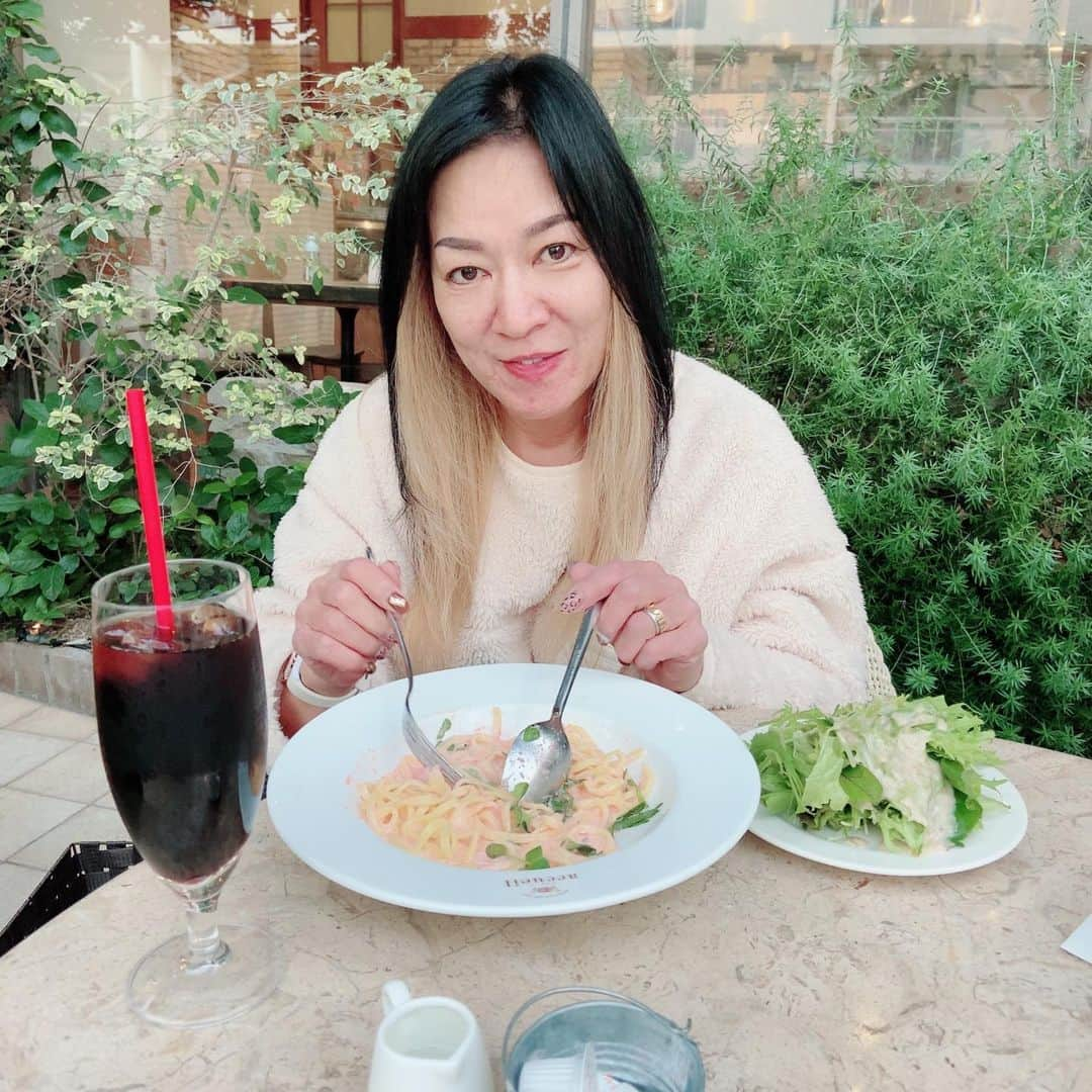 ジャガー横田のインスタグラム：「美味しい生パスタ食べに行きました👍  因みにタラコスパゲティ🍝」