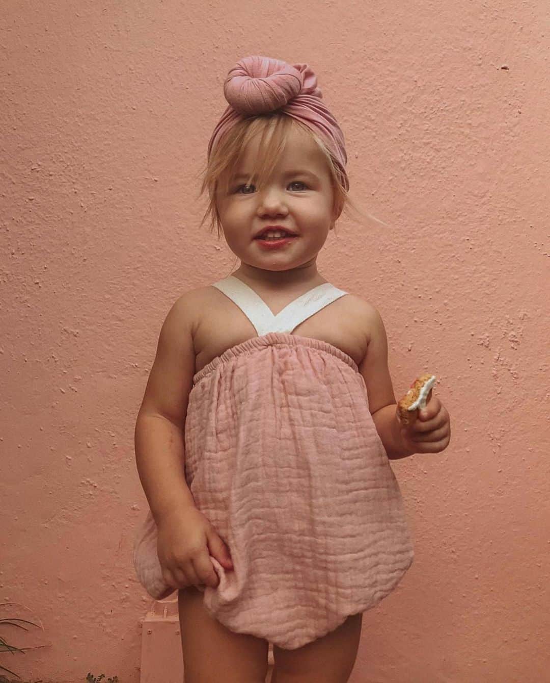 Amber Fillerup Clarkのインスタグラム：「Happy Birthday Rosie Belle .. my BFF forever 💓」