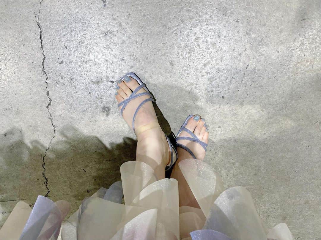 梅澤美波さんのインスタグラム写真 - (梅澤美波Instagram)「_  靴に合わせて。🪡」11月19日 20時52分 - ume_minami.official