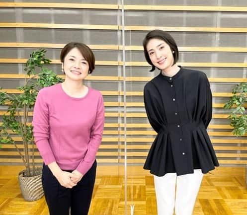 のインスタグラム：「🎤 明日のキクエがキクヨのゲストは、憧れの天海祐希さん✨✨✨ 天海さんの大好きな味噌汁を堪能して頂きました‼️ そして、今週の日曜日🤗 とんでもない舞台があります。 天海さんと友近さんとずんの飯尾さんで即興芝居に挑戦するそうです‼️ 3人が舞台に立つと想像するだけでニヤニヤが止まりません🤣  #天海祐希  #宝塚時代から大ファン #めざましどようび #キクエがキクヨ‼️  #お味噌汁 #天海と友近、結局飯尾　Theオーディション #台本一切無し #全てアドリブ #配信もあるよ #楽しみ過ぎて眠れない」