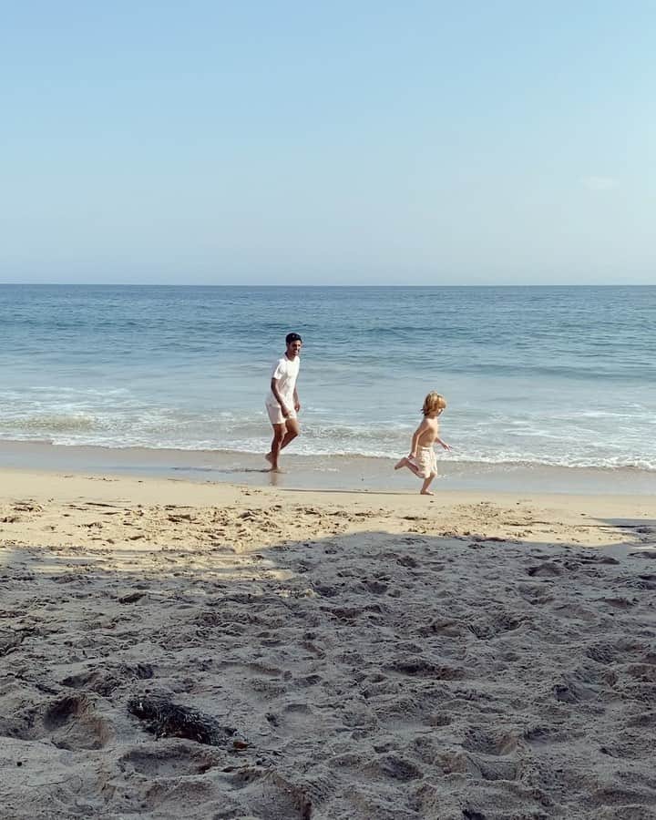 カルロス・ベラのインスタグラム：「5 años divirtiéndonos y sumando recuerdos!! Feliz cumpleaños mi gordito 🥳」