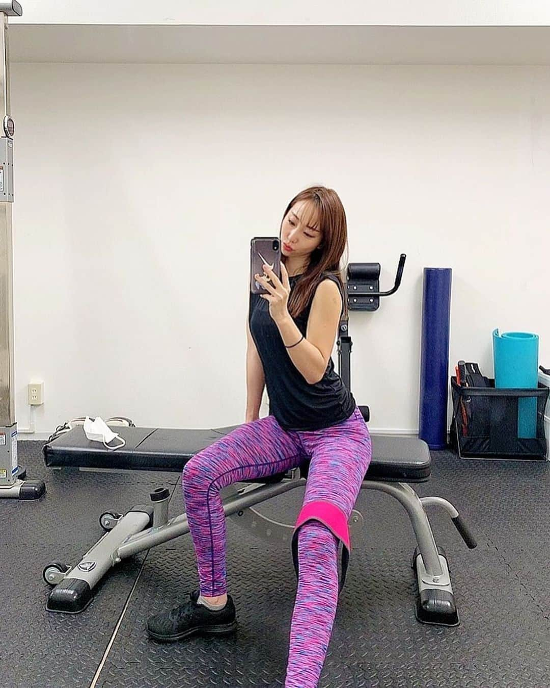 秋倉諒子さんのインスタグラム写真 - (秋倉諒子Instagram)「今日も朝からお仕事嬉しいな💪✨ 最近毎日仕事終わりにお肉食べ過ぎてる🙊 目指せ理想の自分！目指せ美ボディ✨💃  #training#workout#trainner#gym#fitness#health#ワークアウト#トレーニング#パーソナルトレーナー」11月20日 10時07分 - ryokoak45