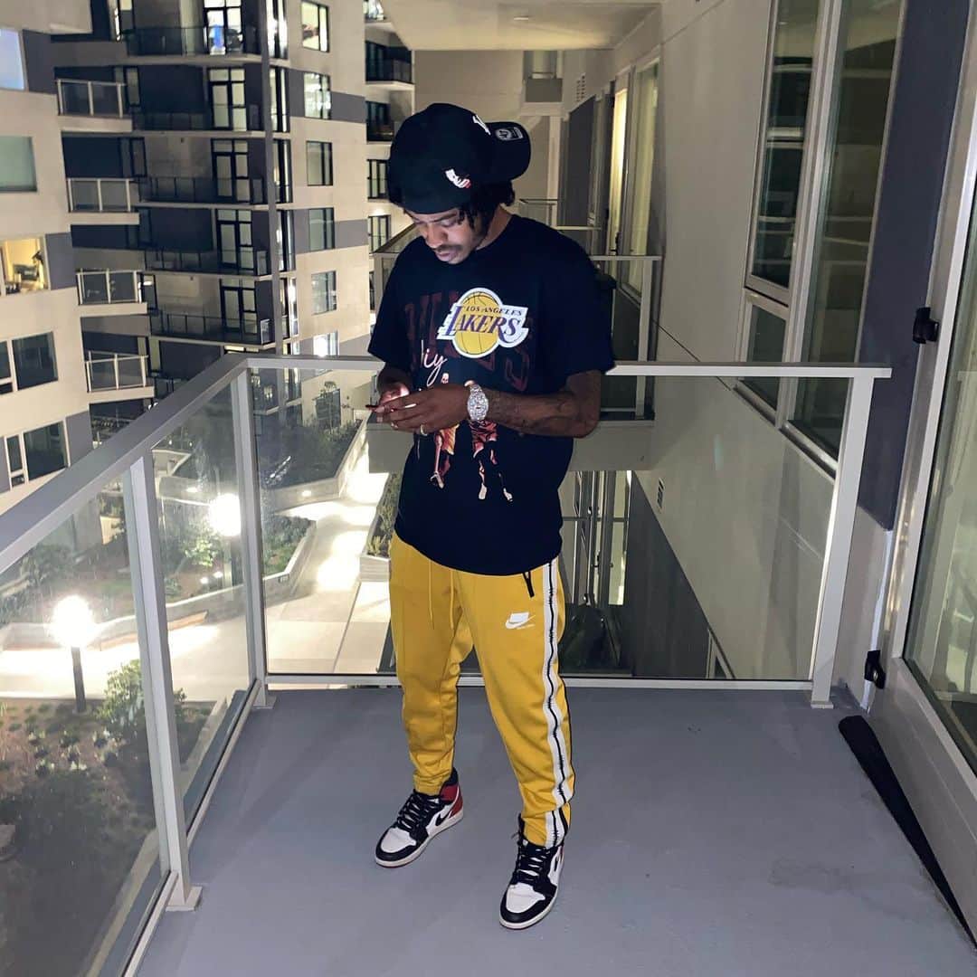 タイラー・ユリスのインスタグラム：「If I ain’t have this hustle in me where would I be 😌 $R」